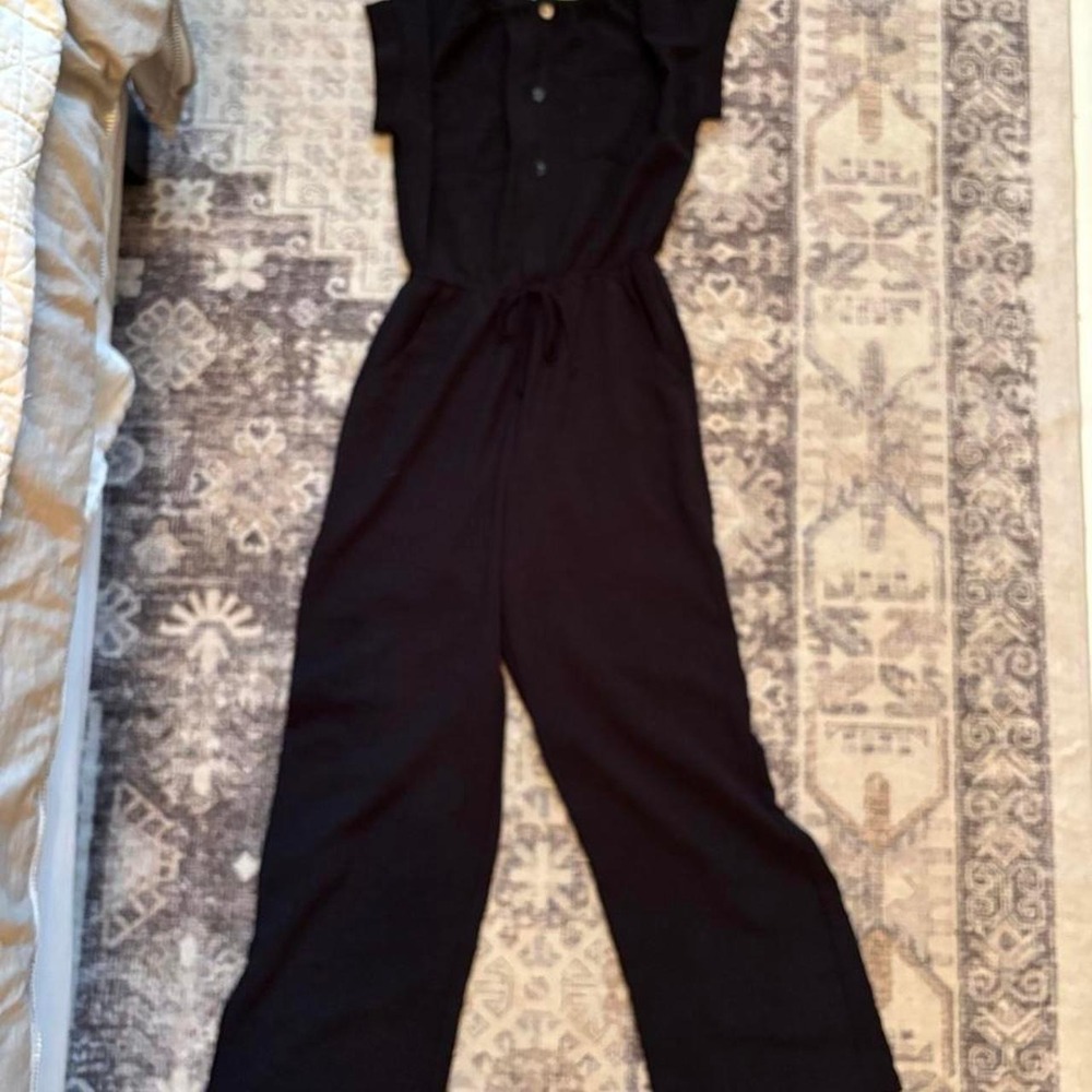 Monteau Los Angeles Black Short Sleeve Button Front Drawstring Jumpsuit XS